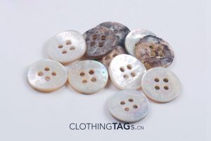 clothing-buttons-1216