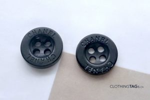 clothing-buttons-1981