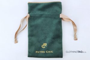 green-Velvet-Pouches-891