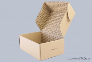 Custom-Apparel-Boxes-818