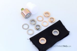 custom-metal-grommets-eyelets-810