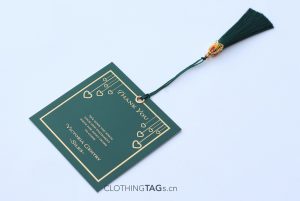 hang-tags-2079