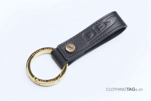 leather-keychains-01