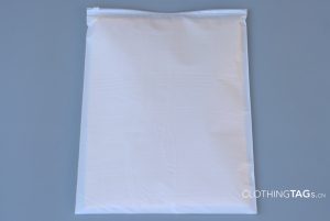 plastic-packaging-bags-927