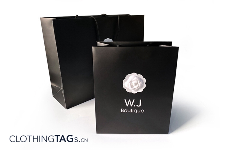 Laminated luxury paper bag – 13 sizes and 5 colors | NewMan Packaging