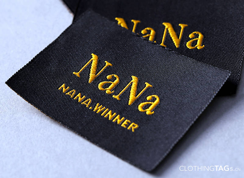 Custom Woven Clothing Labels with Logo