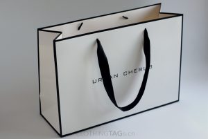We custom printed paper bags with logo