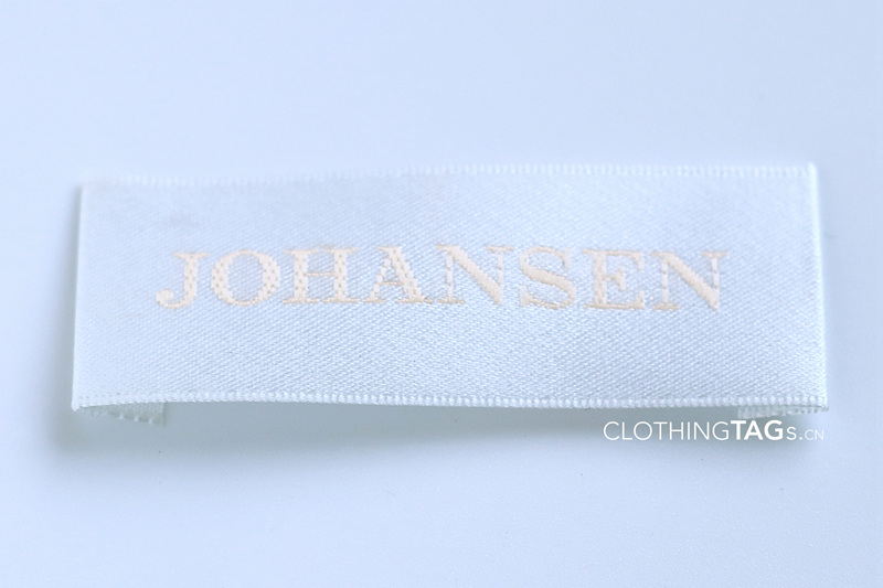Woven labels design for clothing | ClothingTAGs.cn