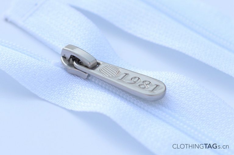 Custom Design Metal Zipper Pulls ClothingTAGs.cn